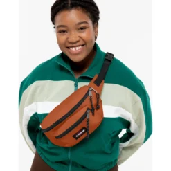 Eastpak Doggy Bag 73 Eastpak Doggy Bag -Salomon shop eastpak doggy bag solid brown 6