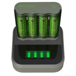 GP Batterier GP ReCyko Speed Charger M4D45/270HC